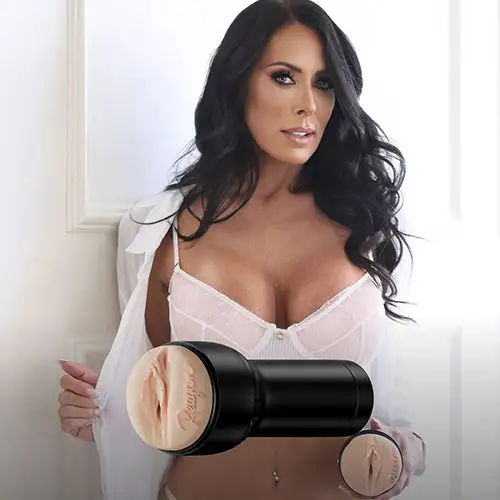 Kiiroo Stars Reagan Fox